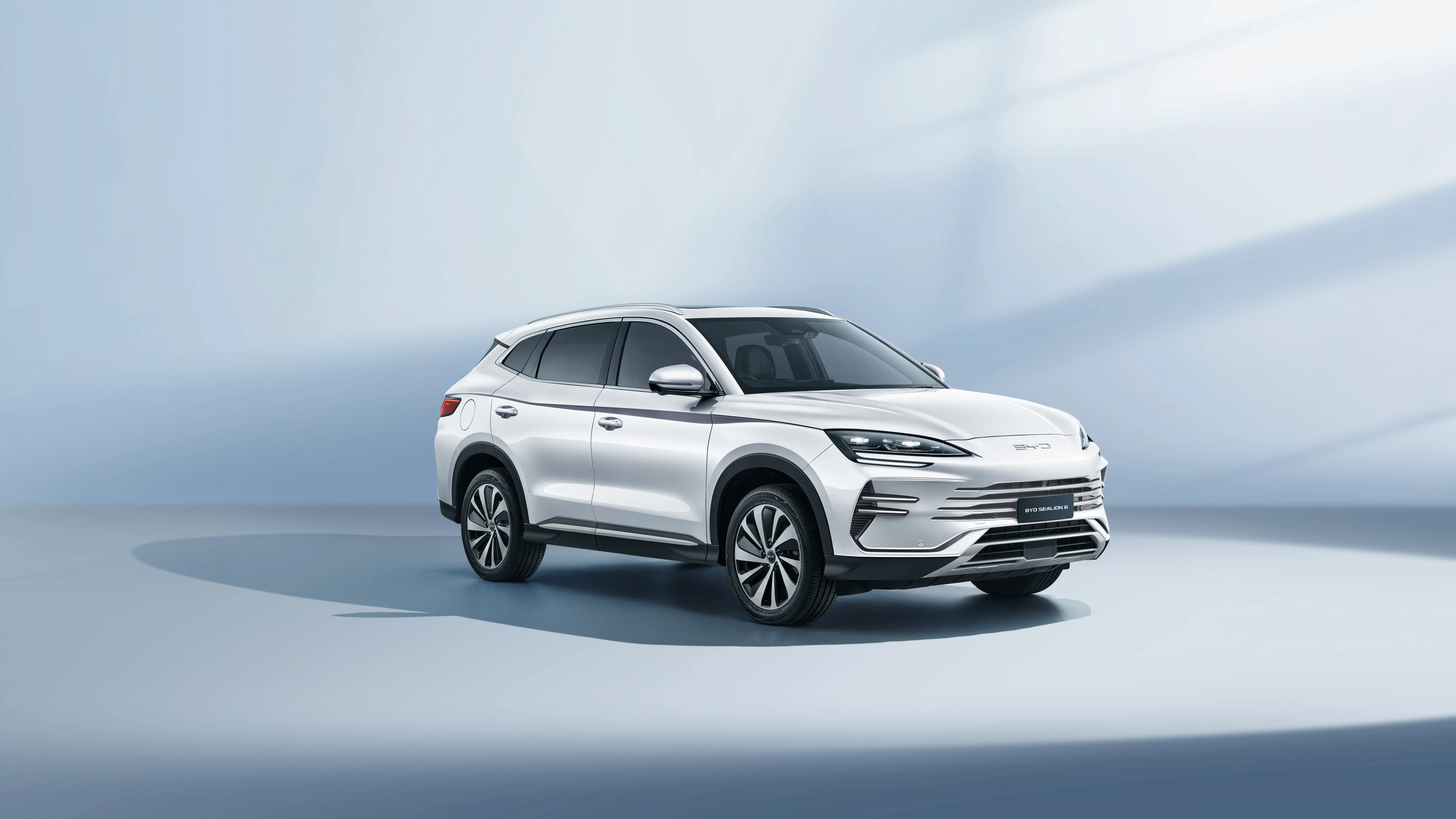 BYD Sealion 6
